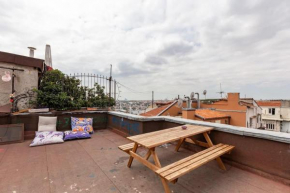 Renovated apartment at the heart of Istanbul with huge terrace